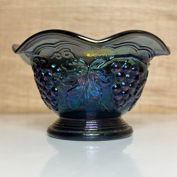 Imperial Glass Other - Imperial Glass 🍇 Vintage Amethyst Ruffle Grape Carnival Glass Custard Dish Bowl